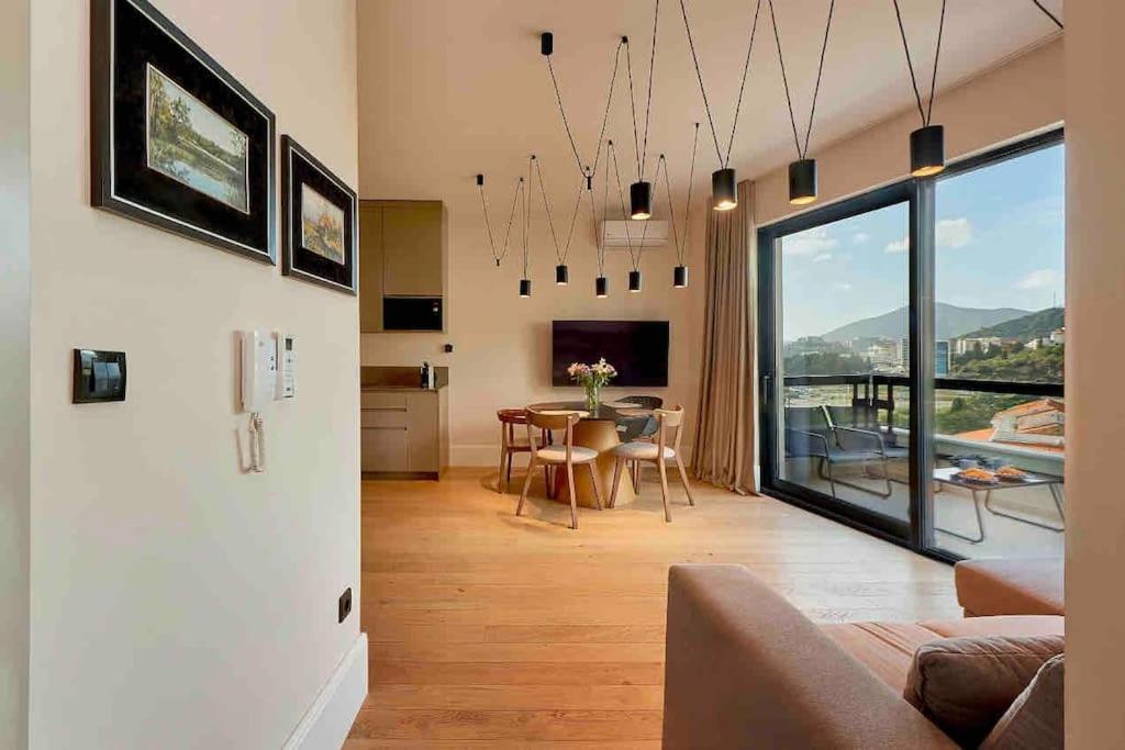 Apartment Luksusowy Apartament Przy Plazy Z Basenem *